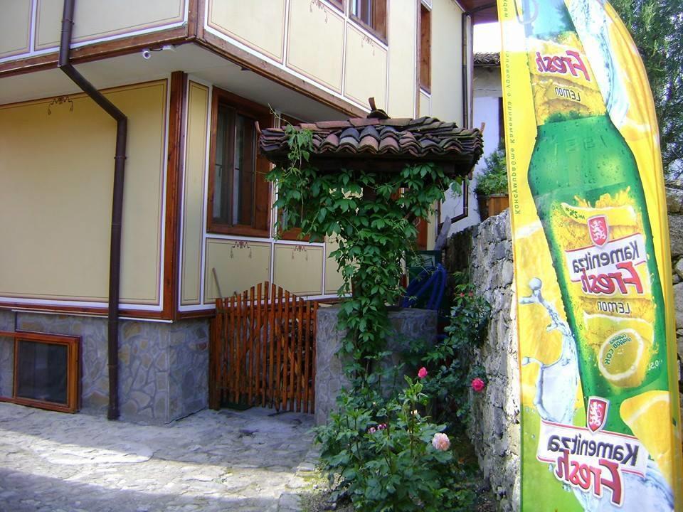 Guest House Todorini Kashti Koprivsjtitsa Eksteriør bilde